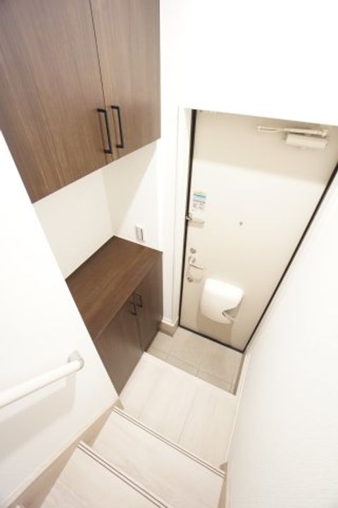 千葉県千葉市緑区おゆみ野中央3(アパート)の賃貸物件の玄関