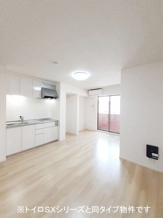 東京都立川市西砂町6(アパート)の賃貸物件の居間