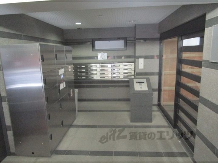 グランレブリー室町六角の地図