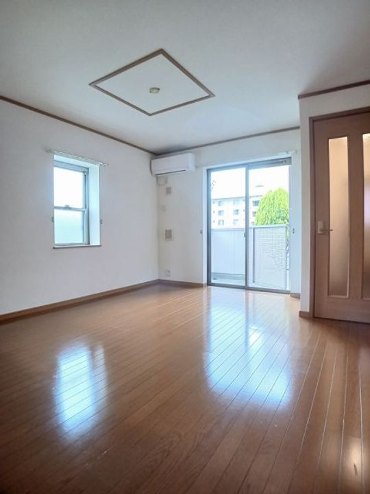 福島県いわき市平北白土字穂積(アパート)の賃貸物件の居間