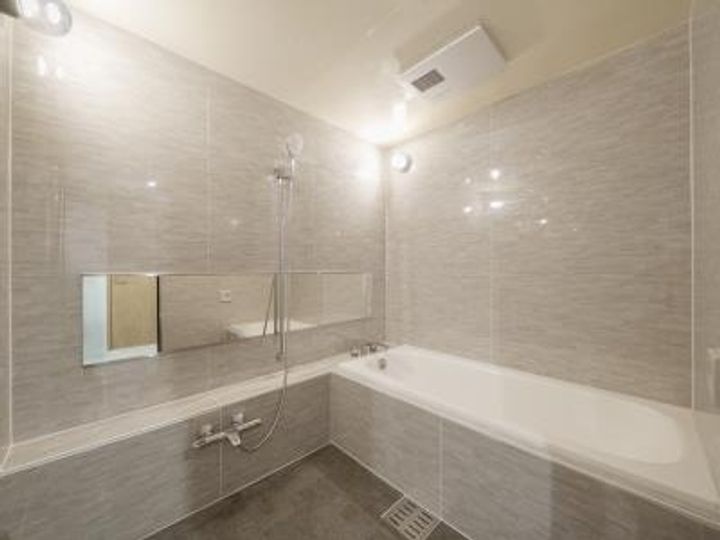 東京都港区六本木3(マンション)の賃貸物件の風呂