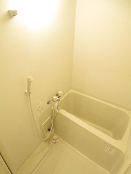 クレフラスト台原駅前の風呂