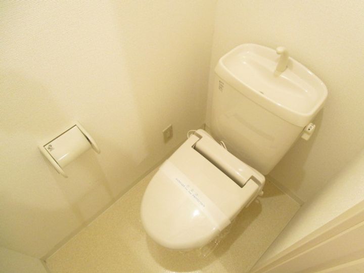 クレフラスト台原駅前の内装