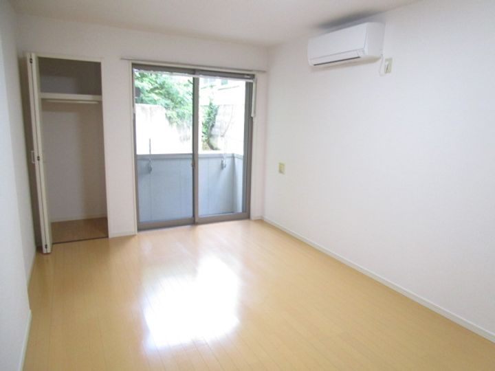 クレフラスト台原駅前の居間