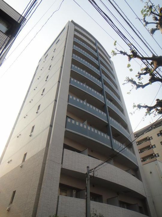 ニューボンデージの外観