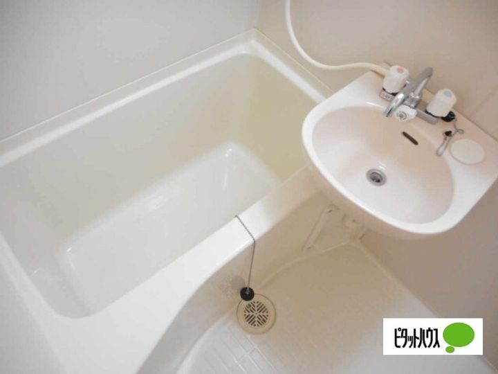 レオパレス上田乃郷の風呂