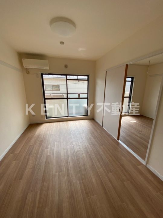 ルミエール多摩川の居間