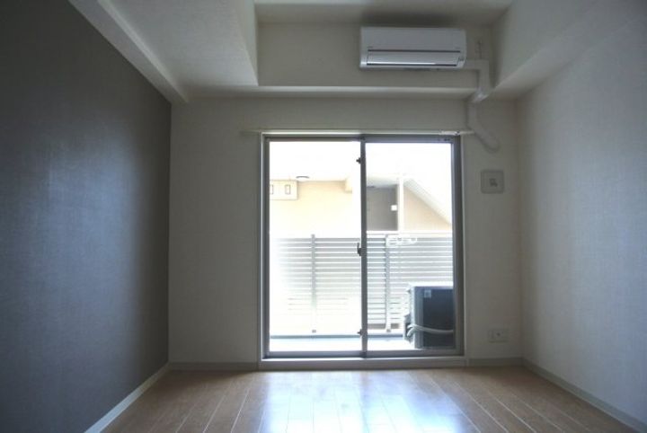 大阪府大阪市北区天神西町(マンション)の賃貸物件の居間