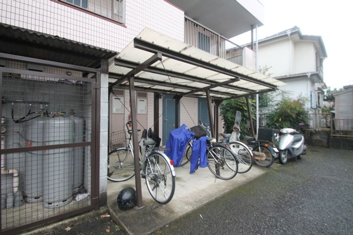 ジュネス井上の地図