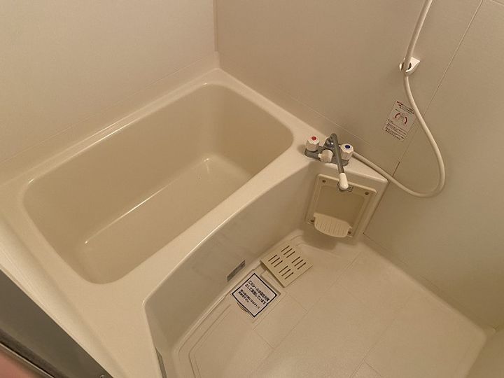 リヴェール曽根の風呂