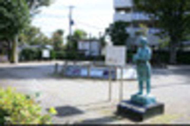 レオパレス千川の周辺