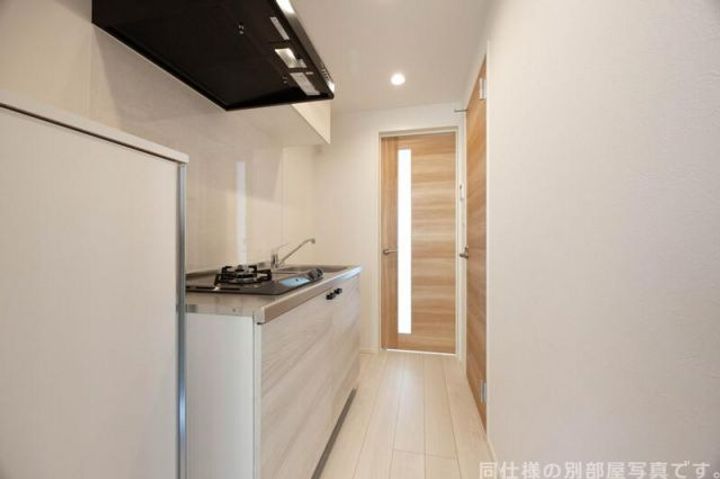 アザーレ・キュリオス中野島のキッチン