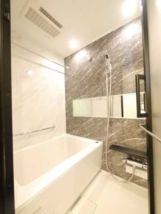 ARTESSIMO REFINAの風呂