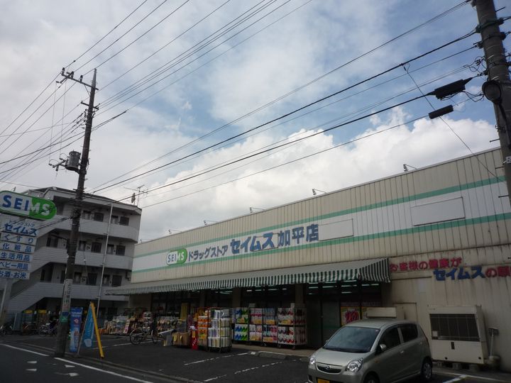 グランフォルム綾瀬の周辺