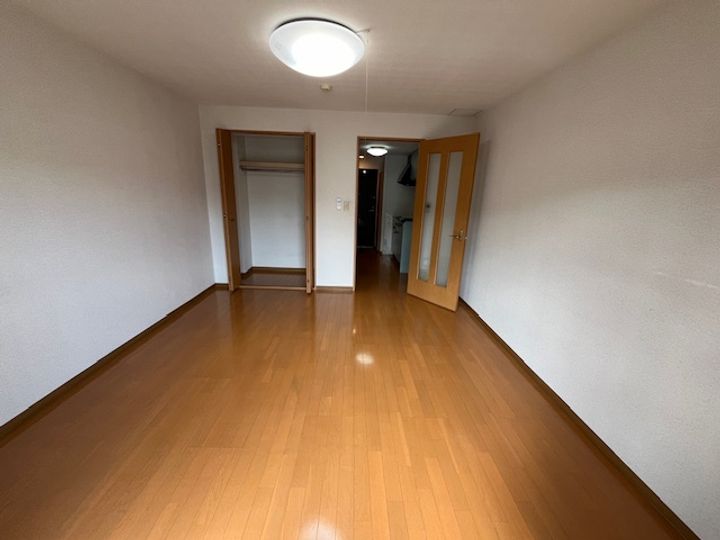 カーサプリメーラ向山の内装