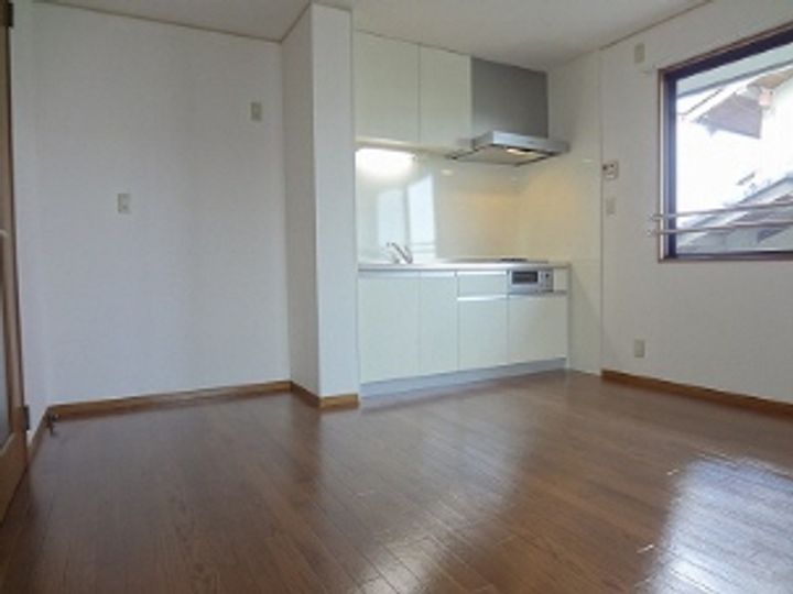 大阪府豊中市桜の町5(アパート)の賃貸物件の居間