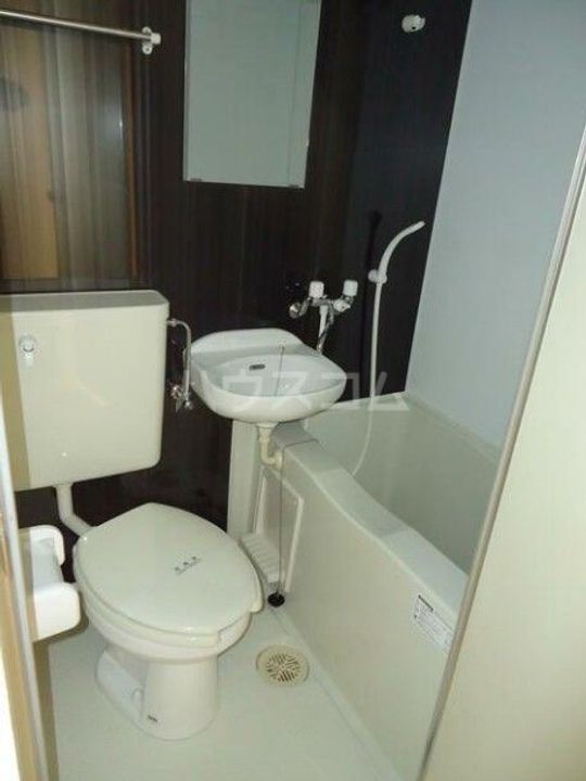 ユナイト塩浜イムディーナの風呂