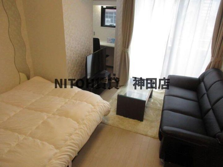 プチグランデ秋葉原の居間