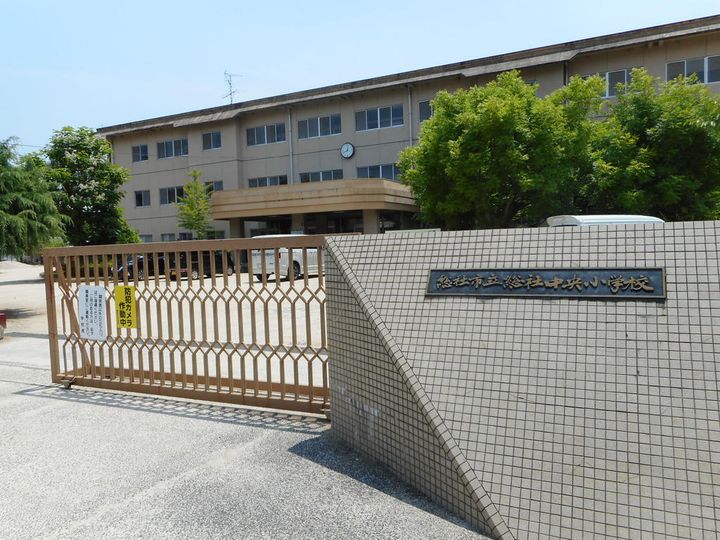 岡山県総社市門田(アパート)の賃貸物件の周辺