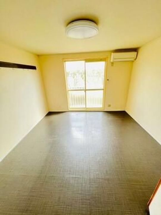 コーポエイトの居間