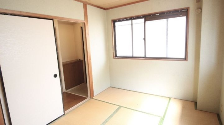 ハイライフウエストの内装