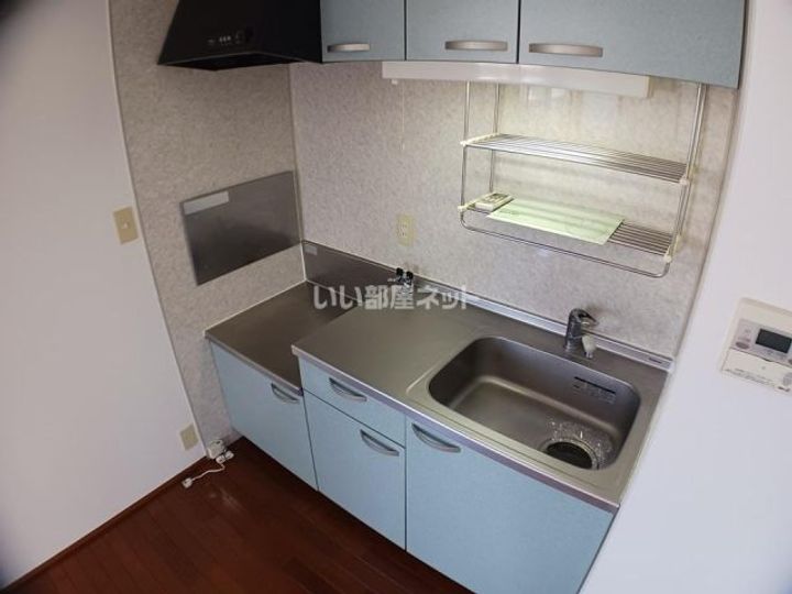 三重県伊賀市緑ケ丘中町(アパート)の賃貸物件のキッチン