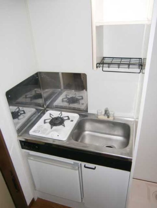 東京都世田谷区三宿2(アパート)の賃貸物件のキッチン