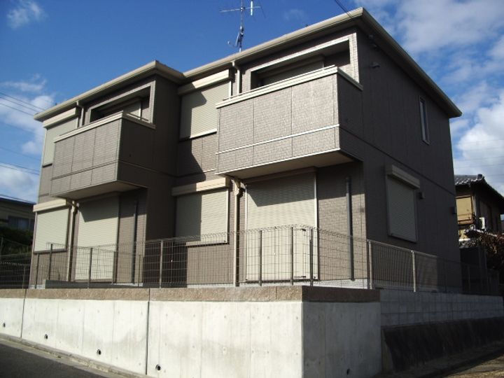 京都府木津川市兜台4(一戸建)の賃貸物件の外観