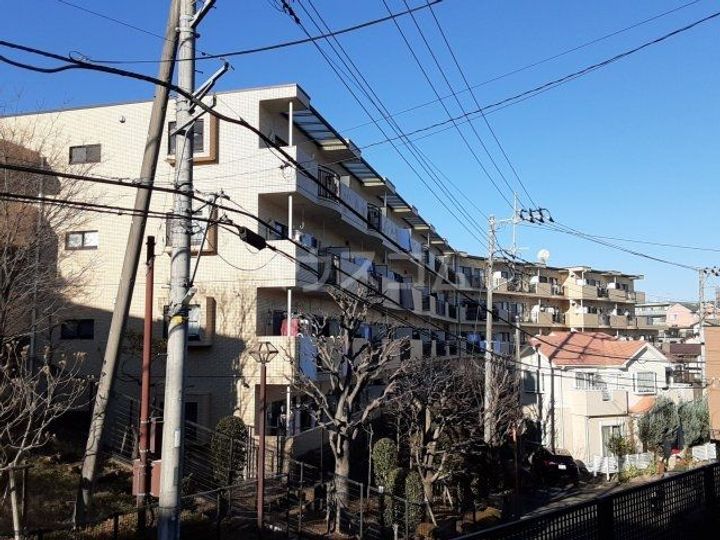 グレンツェント・ハイム相模大野の外観