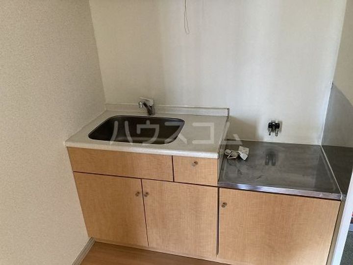 グロリアスIのキッチン