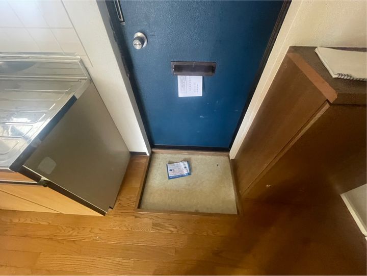 シティコスモ高田の玄関