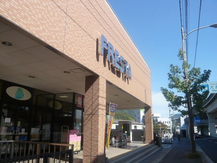 中西ビルの周辺