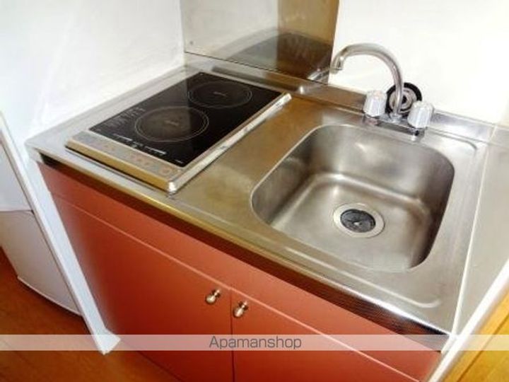 レオパレスブランのキッチン