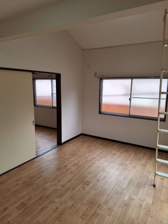 セントハイム西橋本参番館の居間