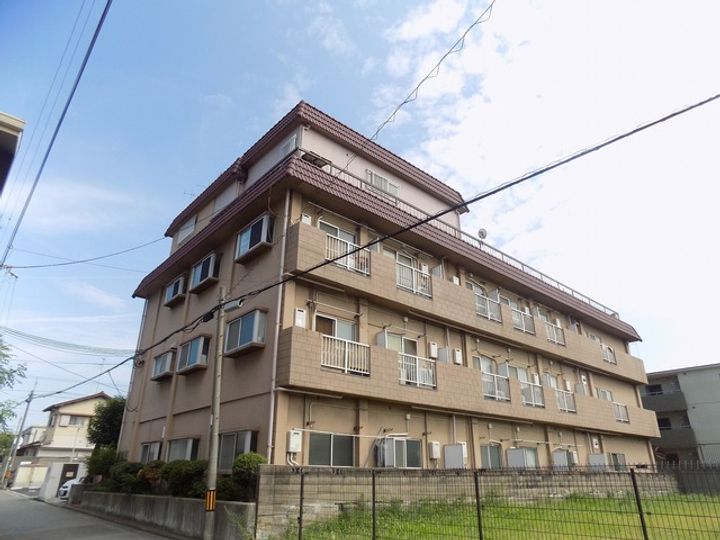 メゾン緑ヶ丘の外観
