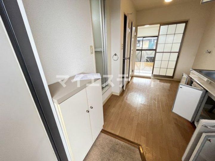 メゾンIIの玄関