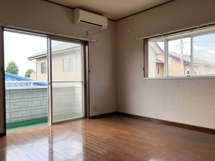 メゾン・ラポルテの居間