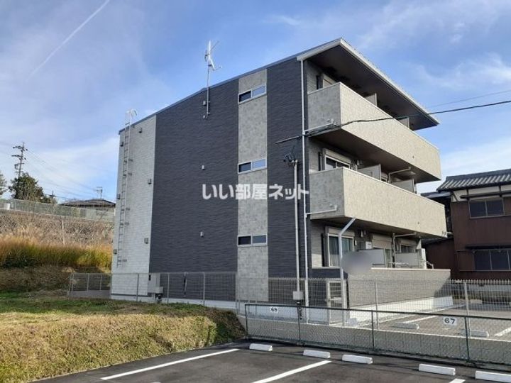 三重県名張市平尾(アパート)の賃貸物件の外観