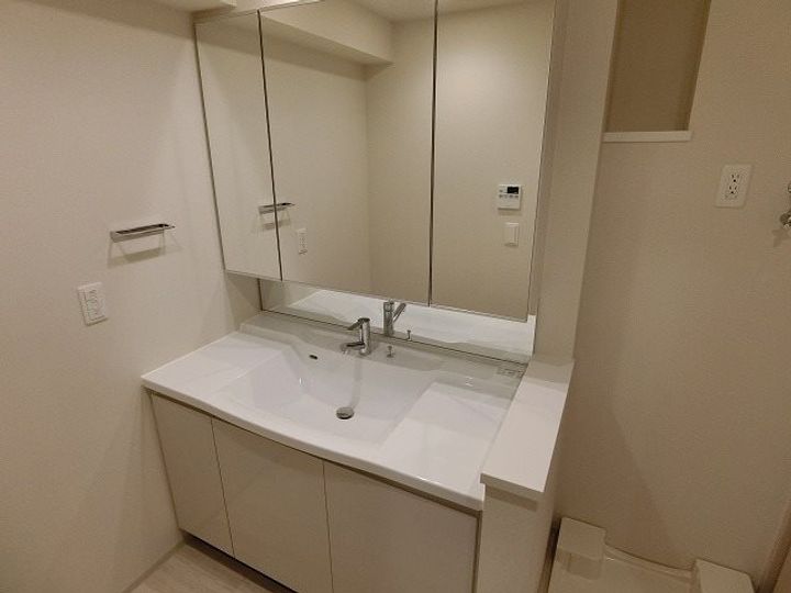 OPUS RESIDENCE SHINSAIBASHI SOUTHの内装