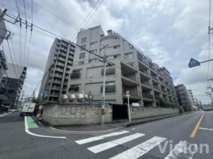 西川口ファミリーマンションの外観