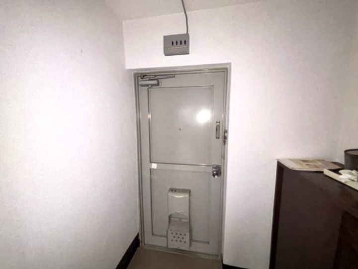 金盃第2高羽荘の玄関