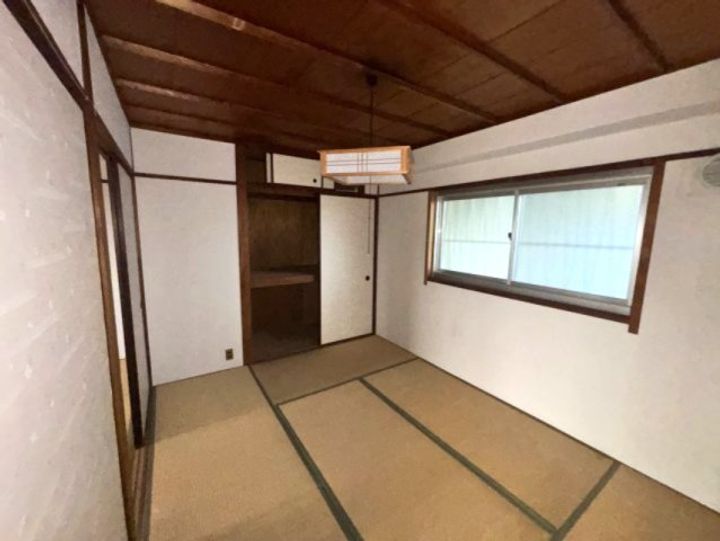 金盃第2高羽荘の居間