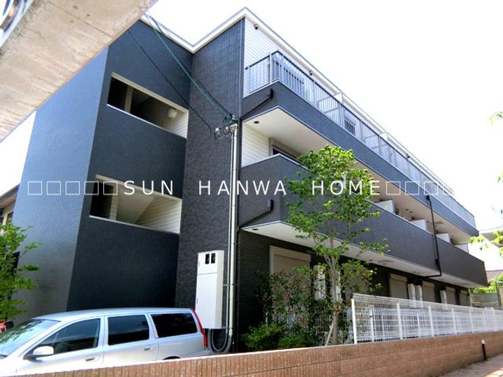 グリーンコートIII番館の外観