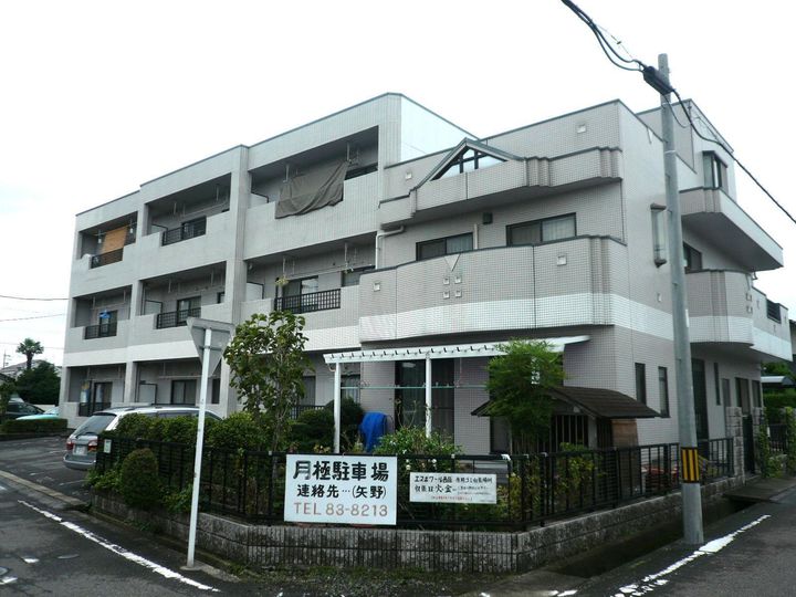 エスポワール西原の外観