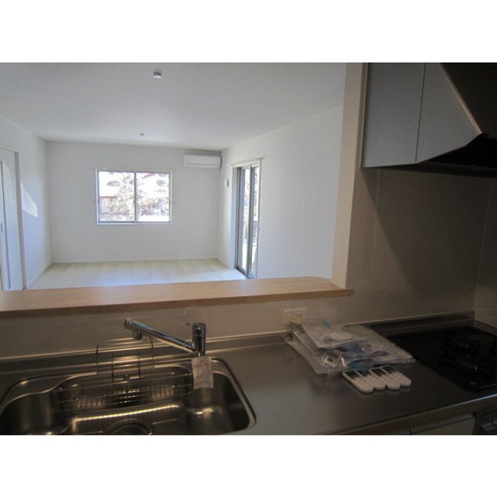 埼玉県さいたま市岩槻区宮町2(一戸建)の賃貸物件のキッチン