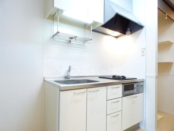 千葉県船橋市本町3(マンション)の賃貸物件のキッチン