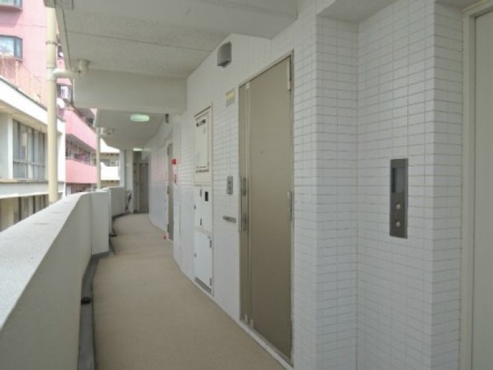 カスタリア南麻布の地図