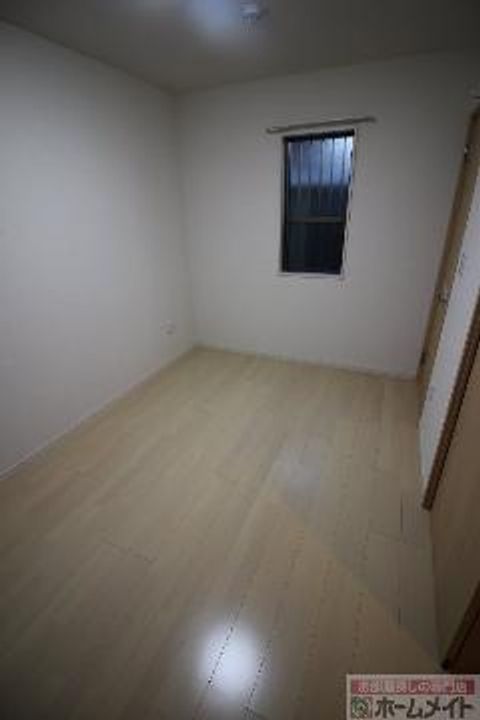 グランパシフィックパインスクエアの居間