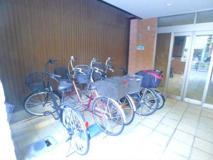 東京都荒川区東日暮里6(マンション)の賃貸物件の地図