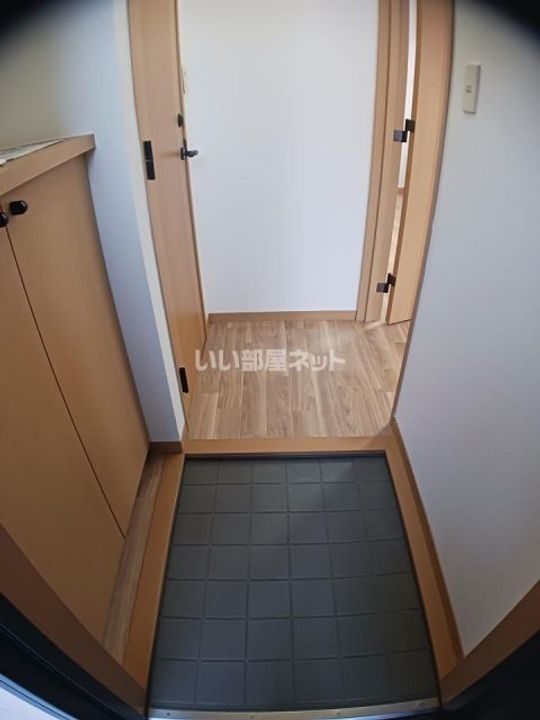 セトル・ヒロの玄関